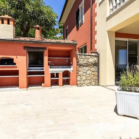 Amaranta - Mytouristhome 斯培西亚