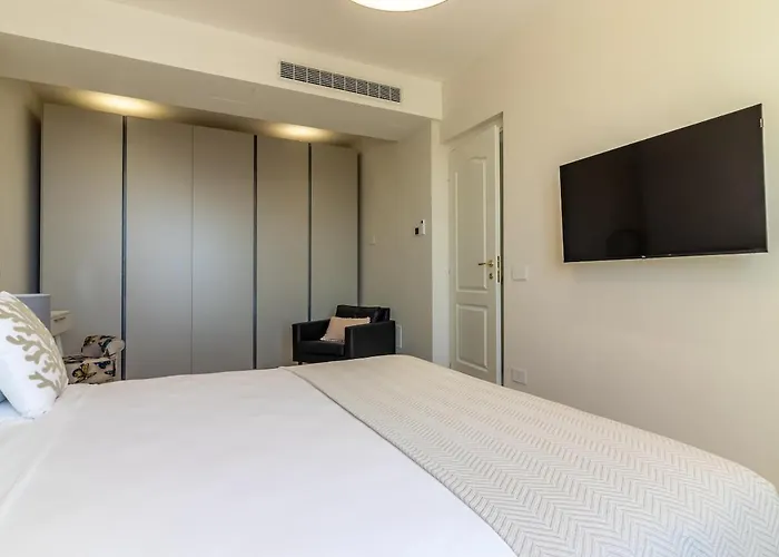 Amaranta - Mytouristhome * 斯培西亚